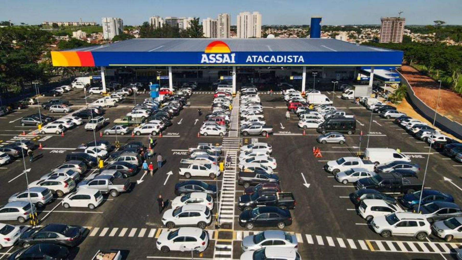 Assaí abre mais de 30 vagas de emprego no Maranhão