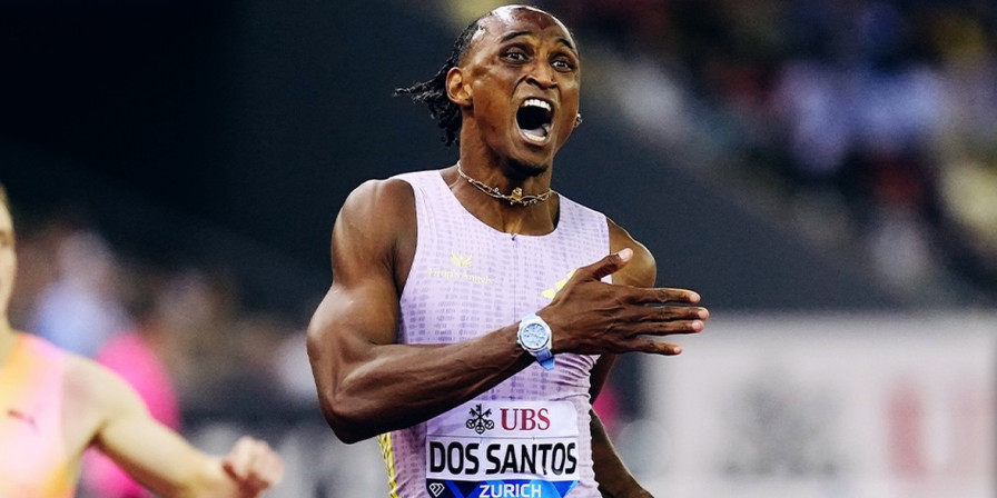 Alison dos Santos quebra recorde mundial dos 400m com barreiras