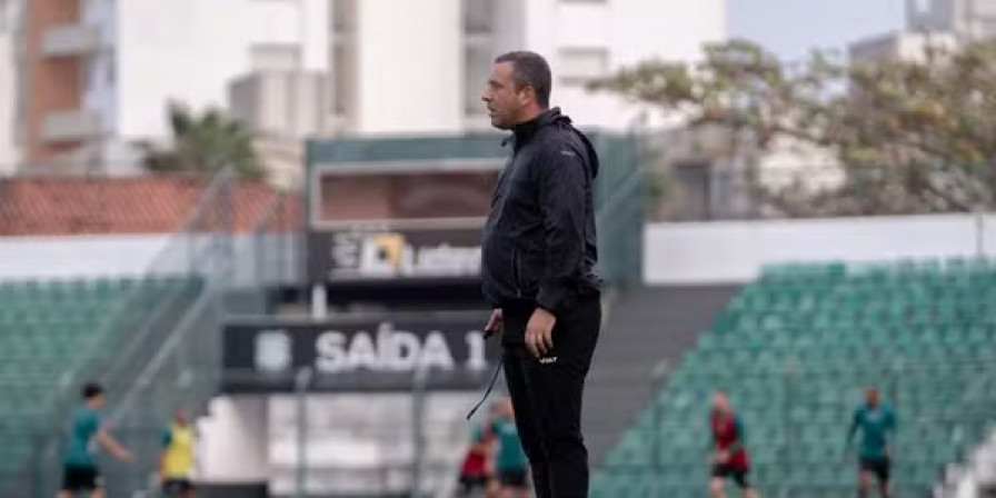 Adversário do MAC admite pressão para vencer em casa antes de decisão na Série C