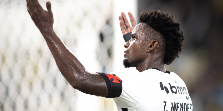 Maranhense Thiago Mendes vive grande fase e vira referência no Vasco