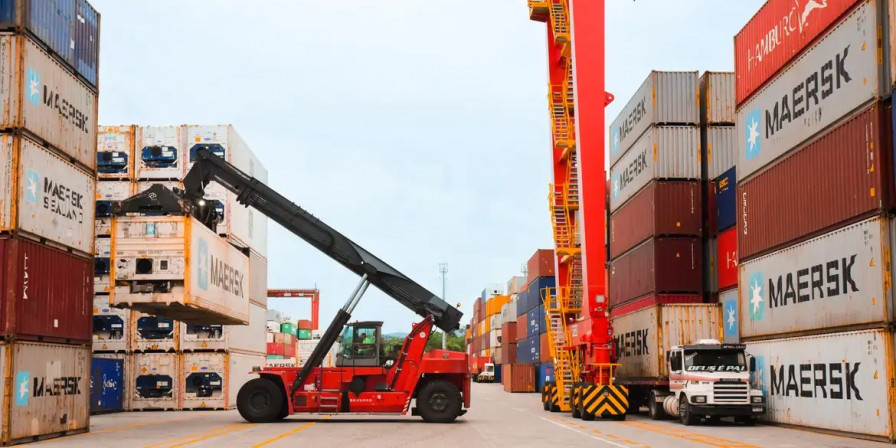 Balança comercial tem superávit de US$ 7,4 bilhões em agosto