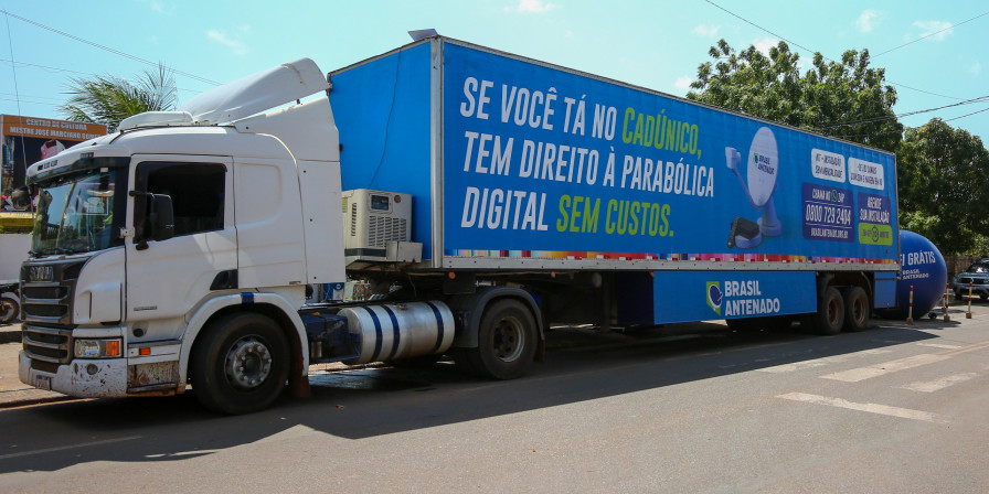 Brasil Antenado leva atendimento com carreta e van a quatro municípios do Maranhão