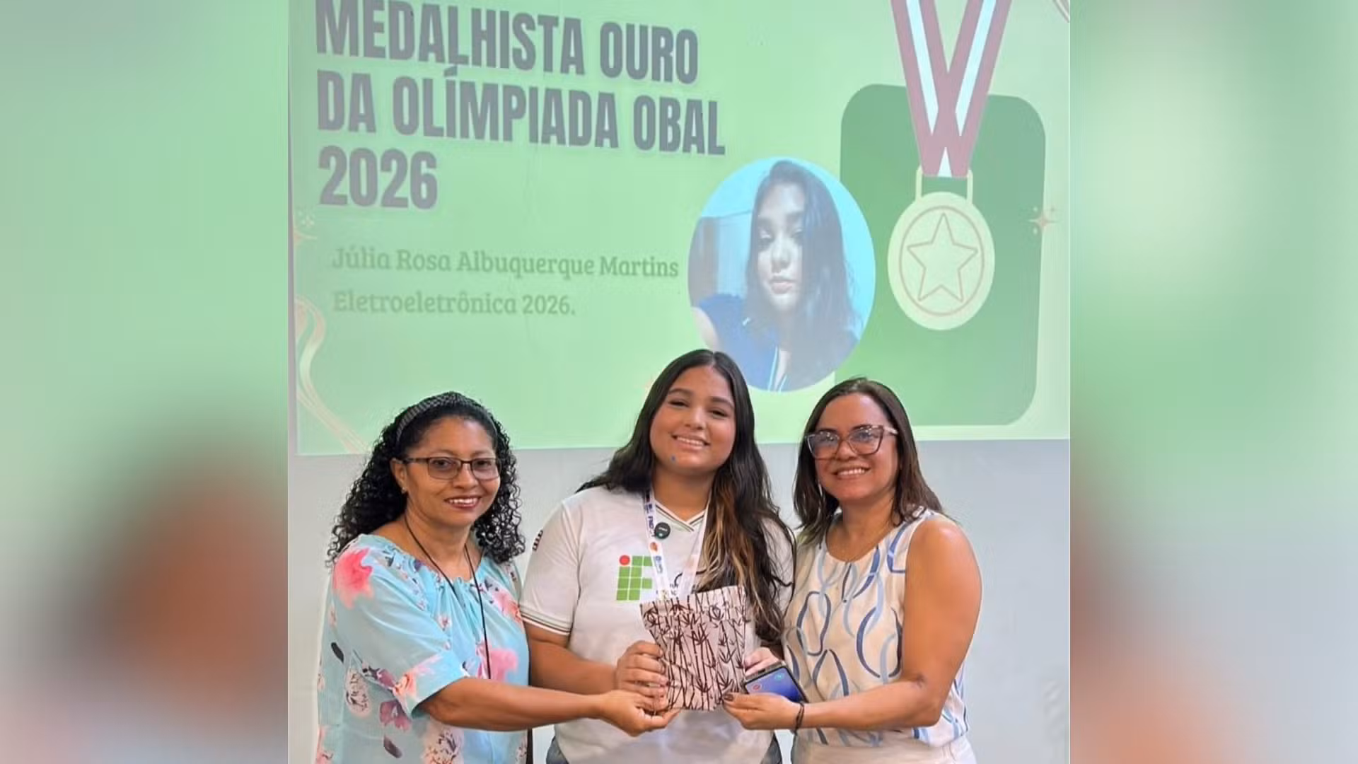 Estudante do IFMA conquista ouro em olimpíada com projeto para monitorar água de comunidades ribeirinhas