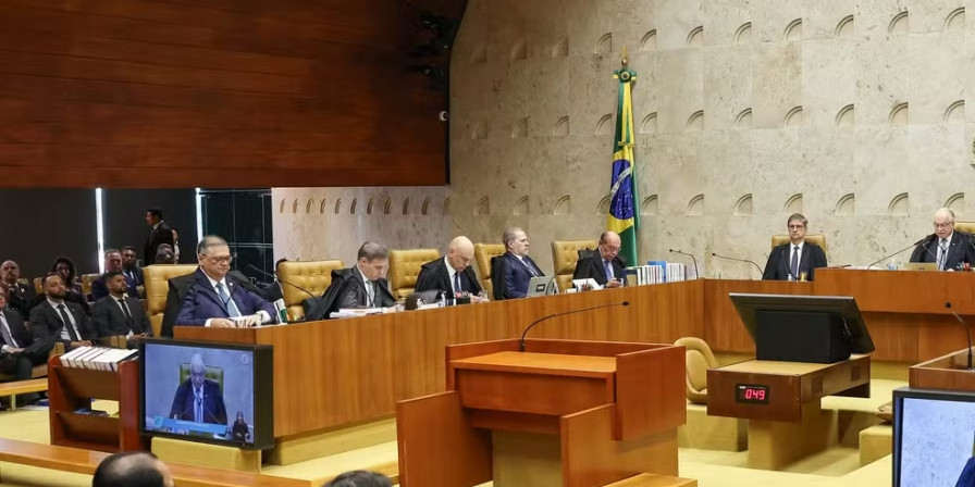 Crise no STF: Fachin tenta acordo, mas clima indica escalada