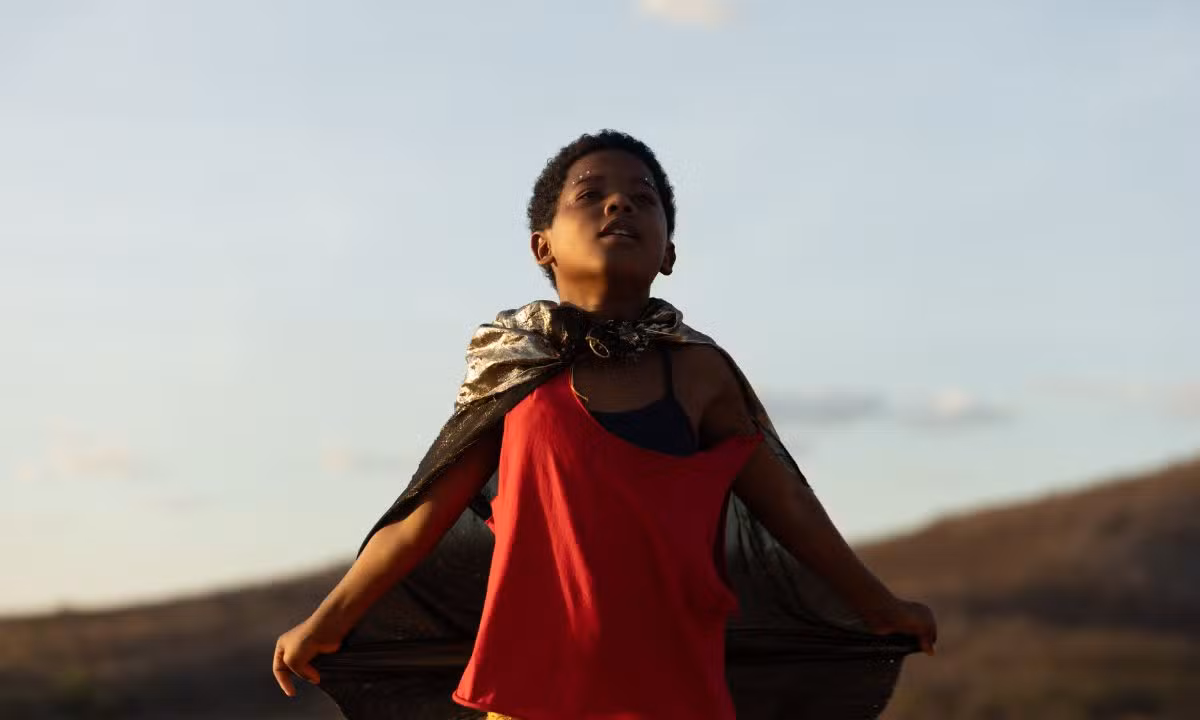 Representante do Brasil no Oscar, 'Feito Pipa' amplia imaginário do cinema com Sertão colorido, diz roteirista